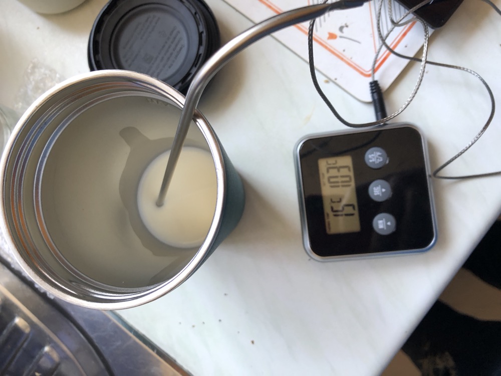 Topl Cup with milk temperature